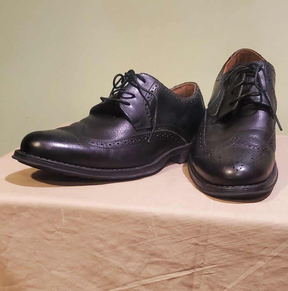 Nunn Bush Black Leather "Ryan" Wing Tip Oxfords 10 Wide